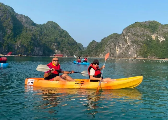  Lan Ha Lotus Cruise 4*