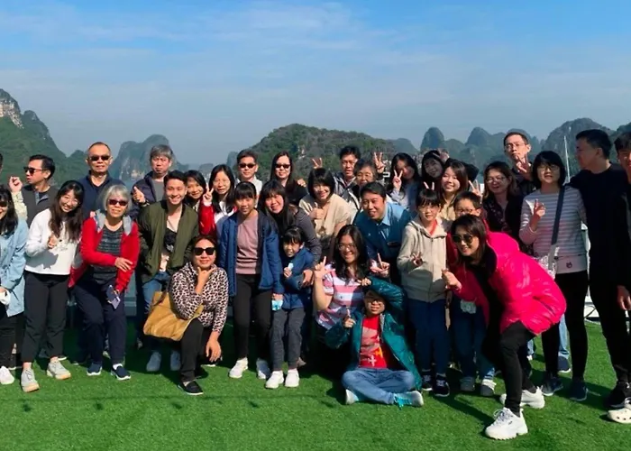 Lan Ha Lotus Cruise 4* Ha Long